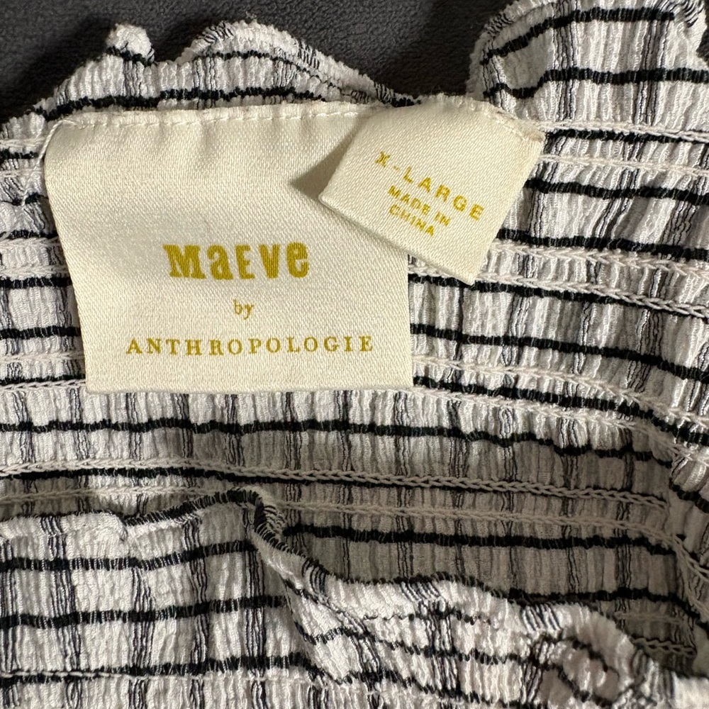 Maeve by Anthropologie Smocked Square-Neck Puff Sleeve Top in Black & White - Picture 5 of 5